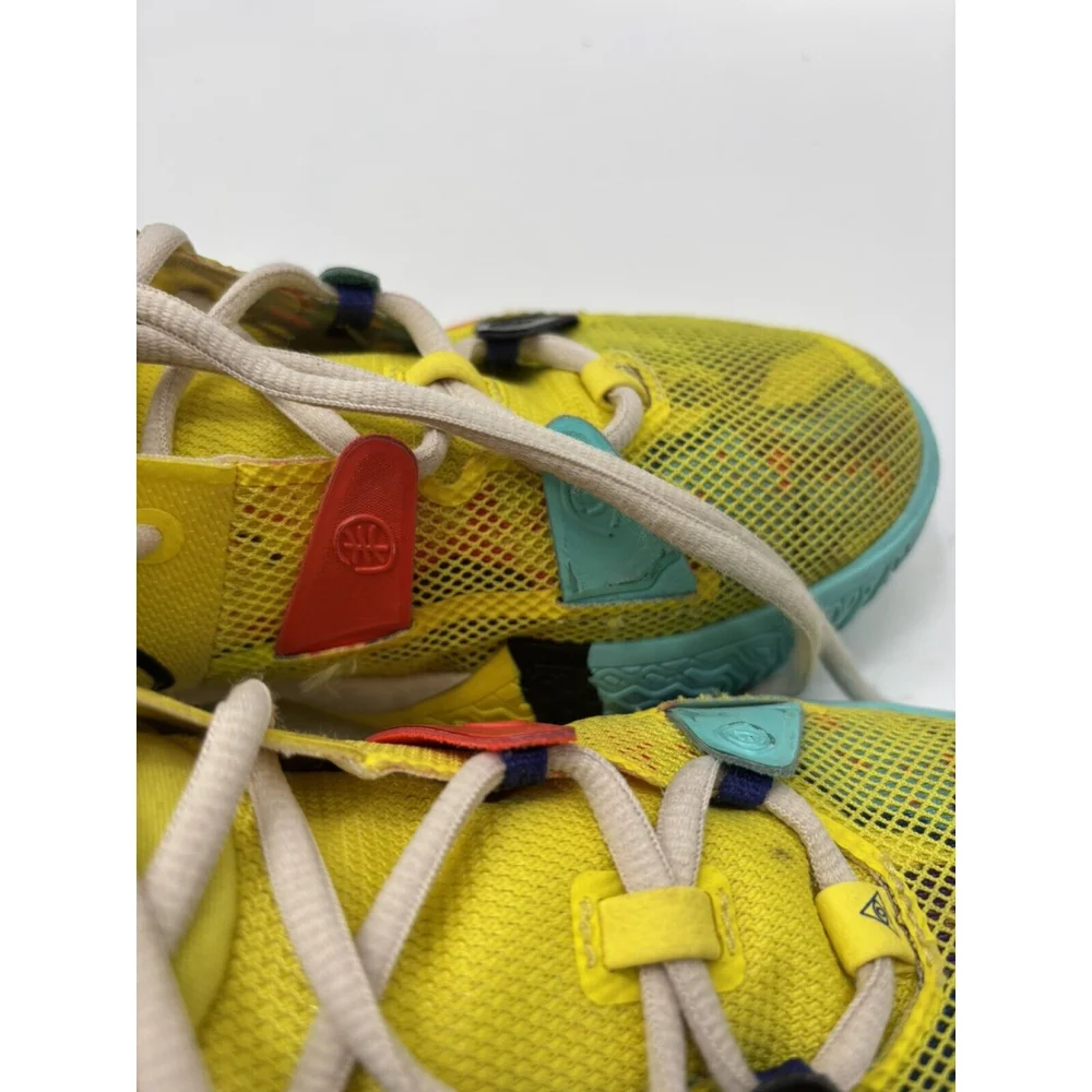 Nike Kyrie 7 GS World 1 People Size 6.5Y Yellow Colorful 2021 CT4080-700